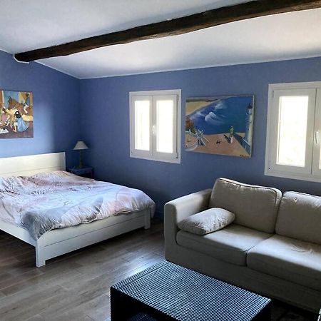 卢普河畔拉科尔Agreable Chambre D'Hotes Avec Vue Sur Les Collines公寓 外观 照片
